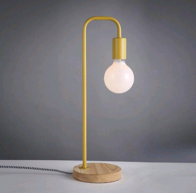 Nordic Simple Personality Table Lamp Living Room Bedroom Study Modern Desk Bedside Lamp Wooden Small Table Lamp Lighting