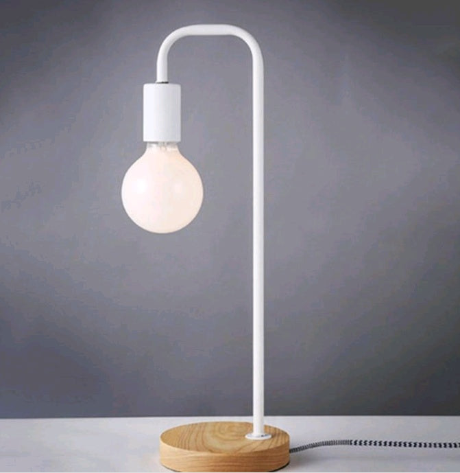 Nordic Simple Personality Table Lamp Living Room Bedroom Study Modern Desk Bedside Lamp Wooden Small Table Lamp Lighting